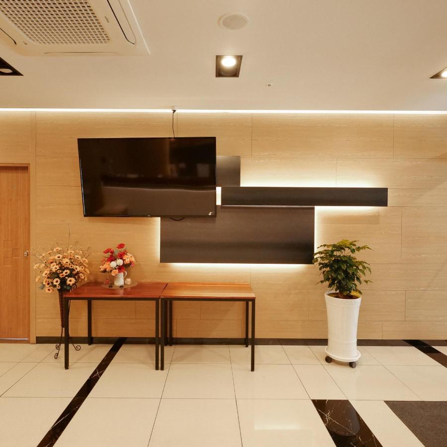 Residence Hotel K Okpo Geoje Esterno foto